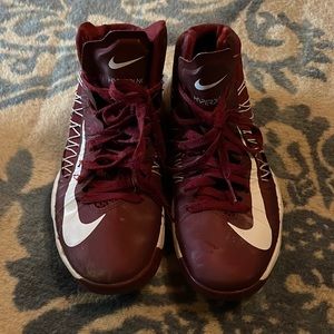 Nike HYPERDUNK maroon and white shoes Sz 8